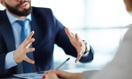 Factors To Consider When Hiring An SEO Consultant